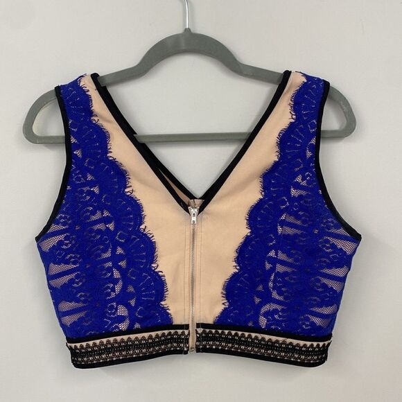 Endless rose top 🌸 - Picture 4 of 8